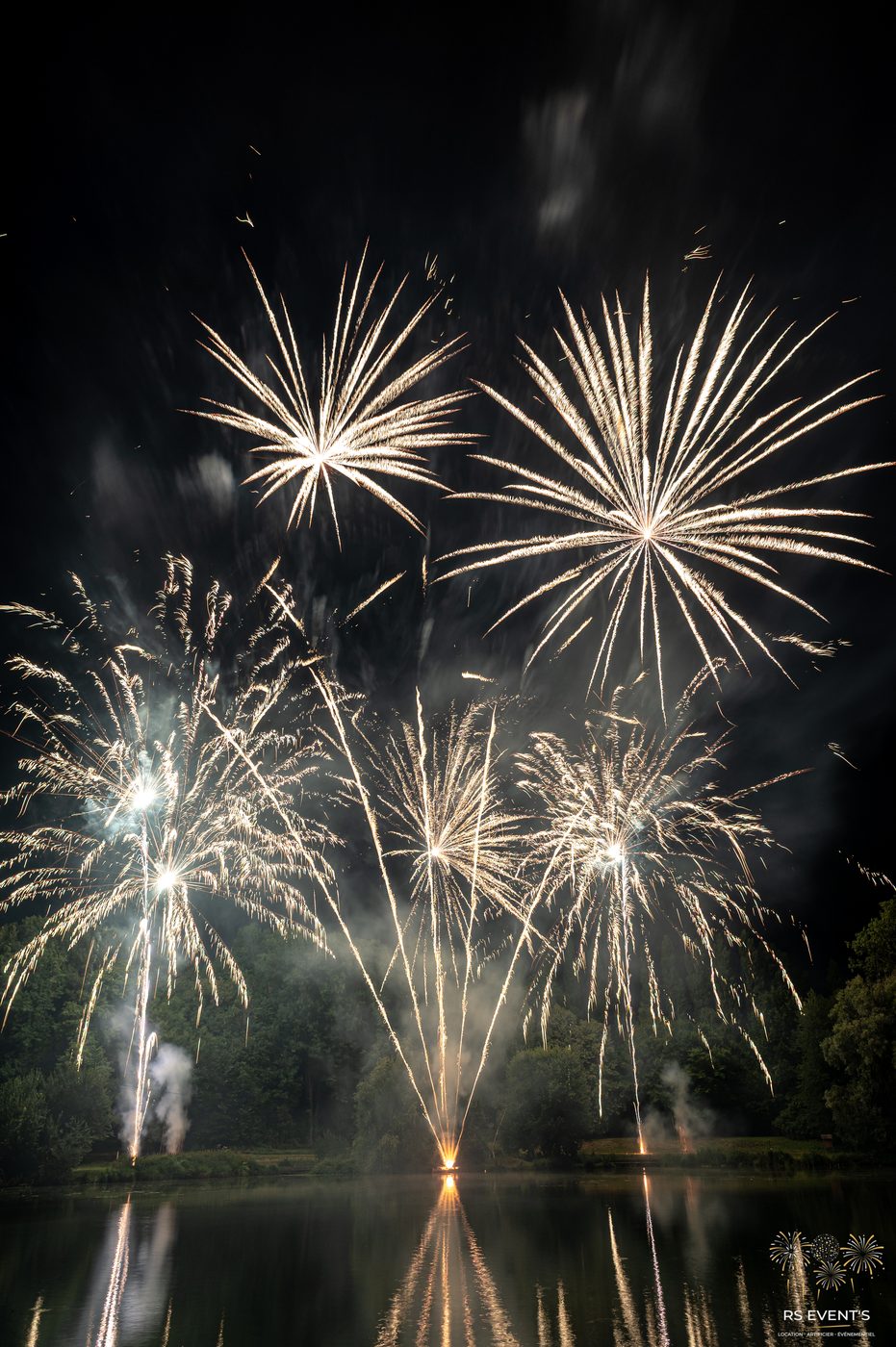 Feu d'artifice de village